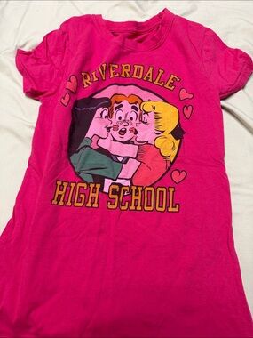 Riverdale High School Pink Graphic Short Sleeve Tee vintage Archie’s comics